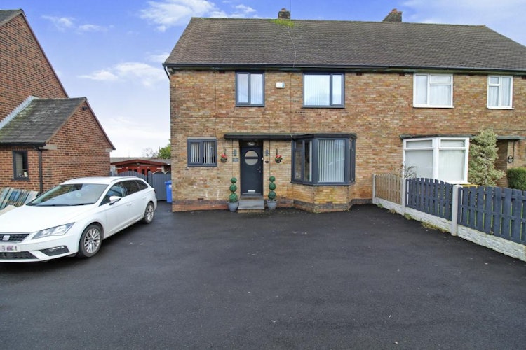 4 bedroom semi-detached house