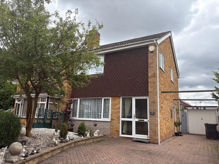 3 bedroom semi-detached house