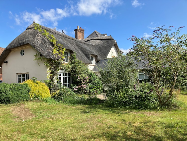 4 bedroom semi-detached house