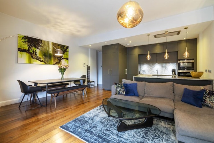 2 bedroom apartment