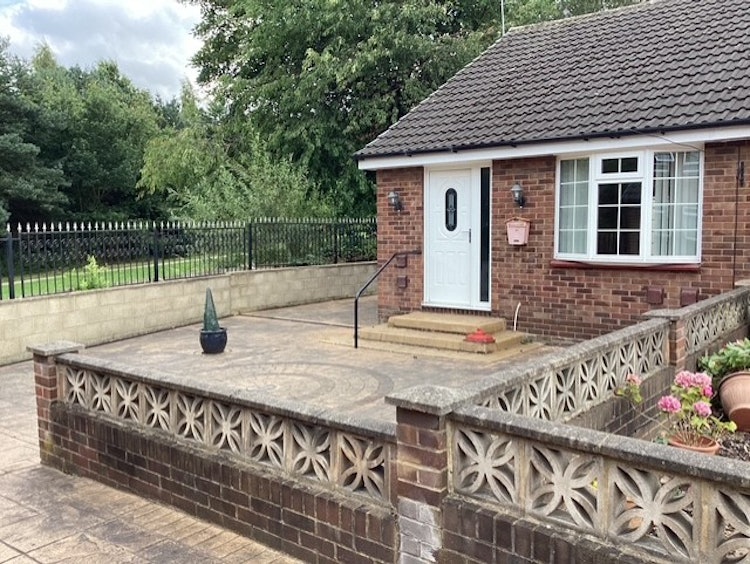 2 bedroom bungalow