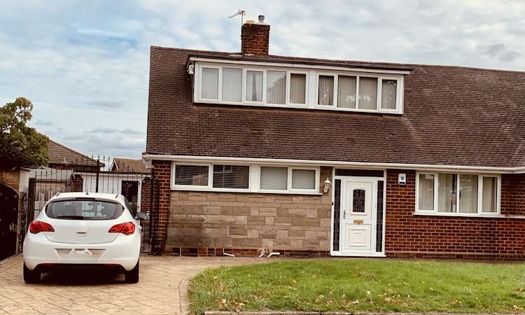 3 bedroom semi-detached bungalow