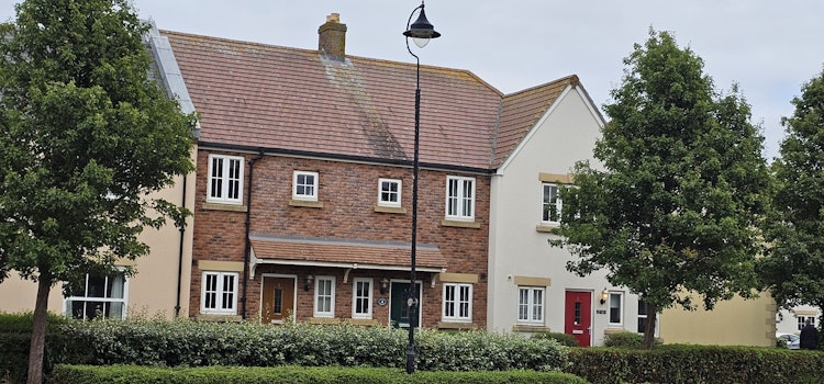 2 bedroom terraced house