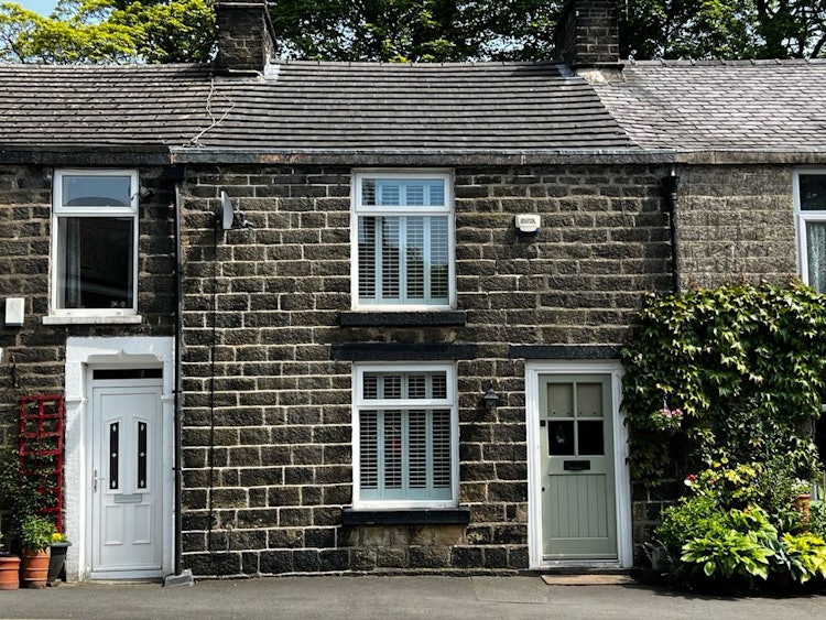 2 bedroom terraced house