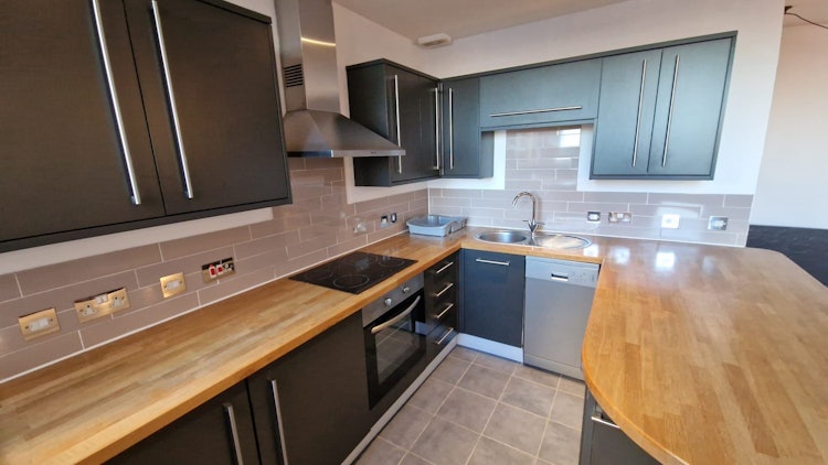2 bedroom apartment