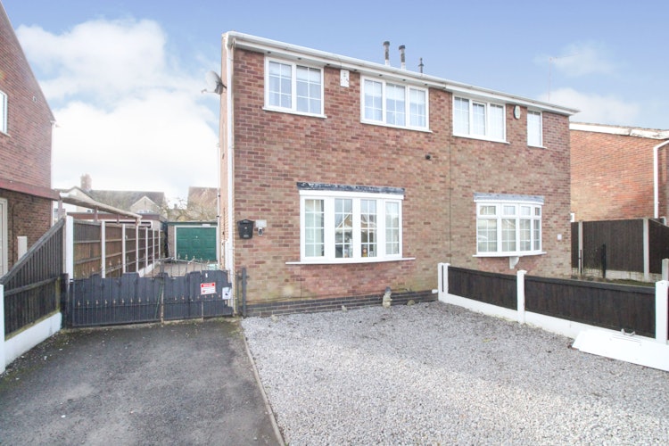 2 bedroom semi-detached house