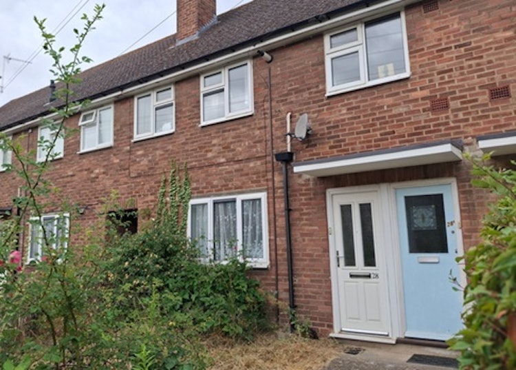 1 bedroom maisonette