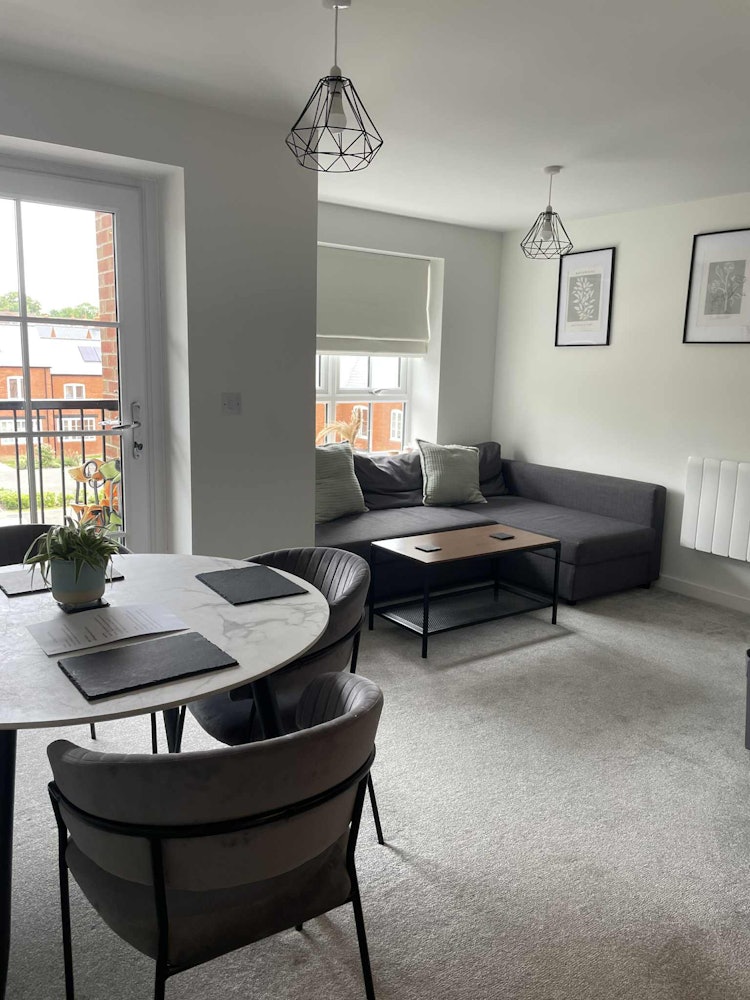 2 bedroom apartment
