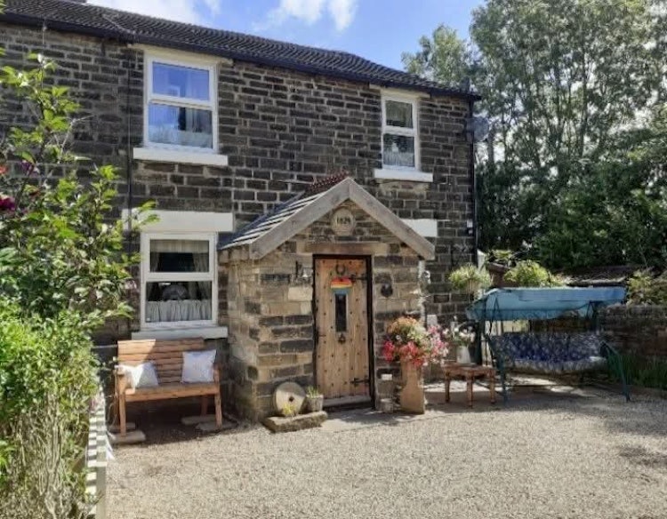 4 bedroom cottage