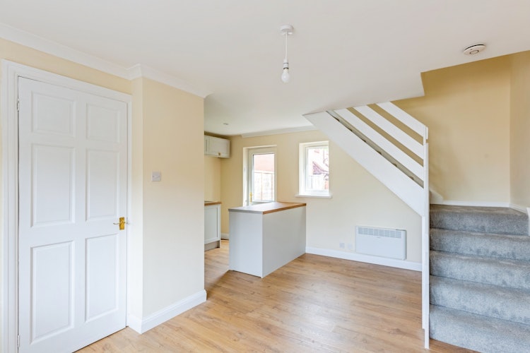2 bedroom semi-detached house