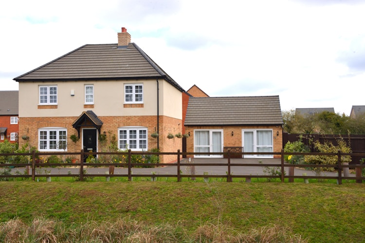 4 bedroom detached house