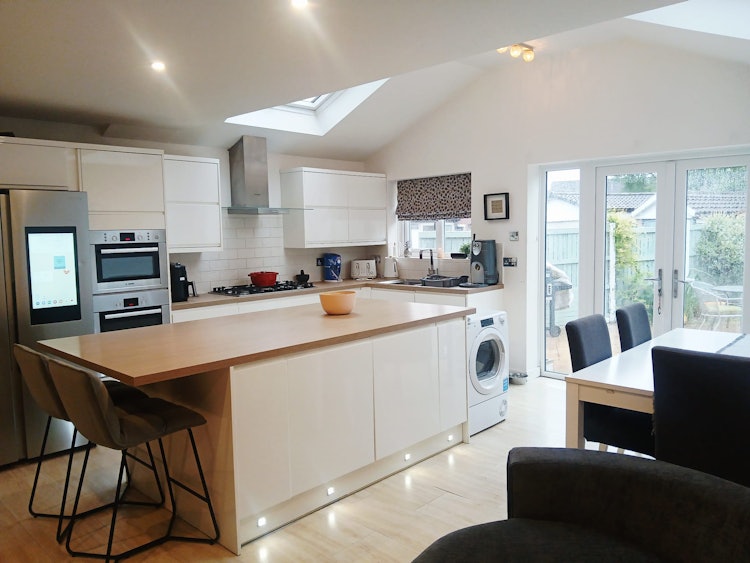 3 bedroom semi-detached house