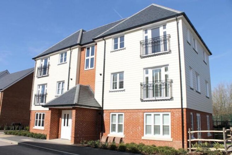 1 bedroom ground floor flat