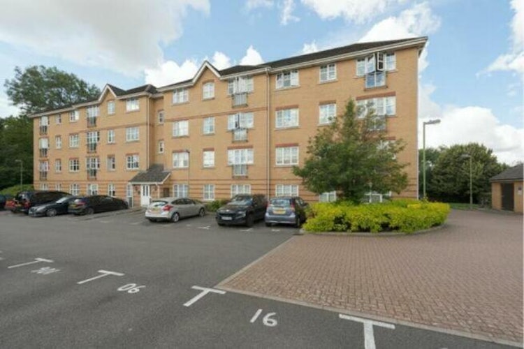 2 bedroom apartment