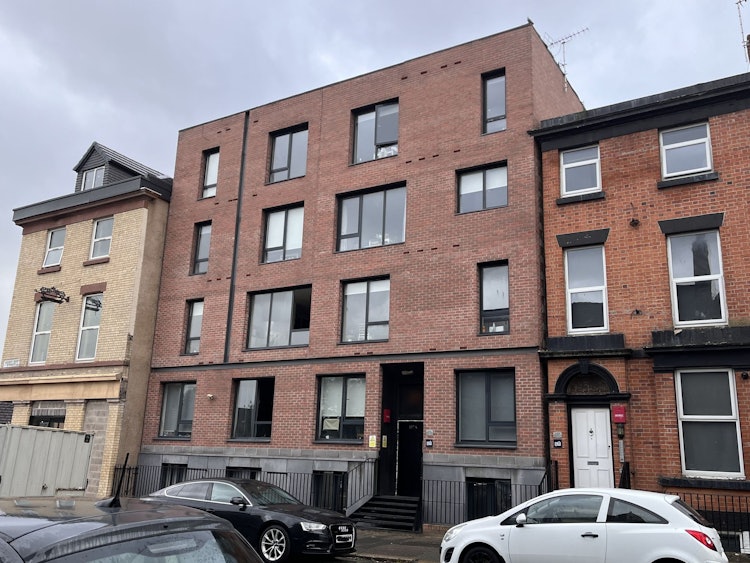 1 bedroom studio flat