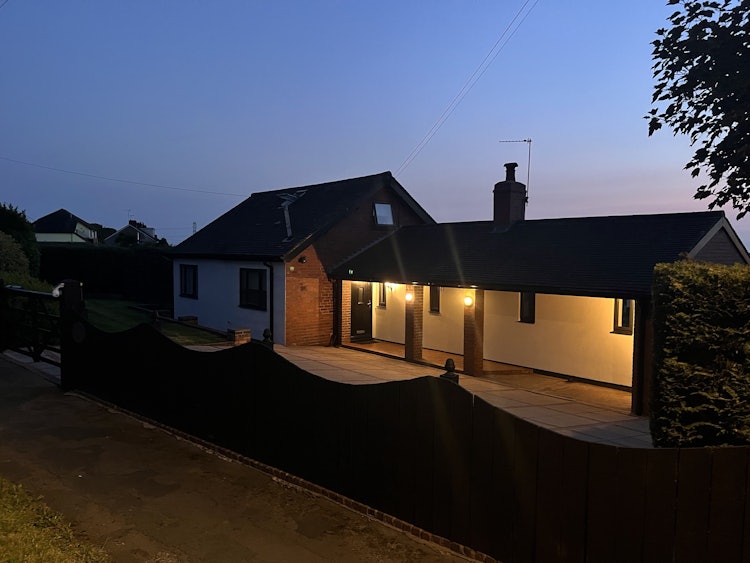 3 bedroom detached bungalow