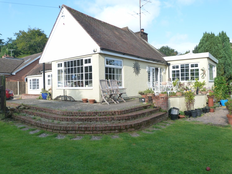 3 bedroom detached bungalow