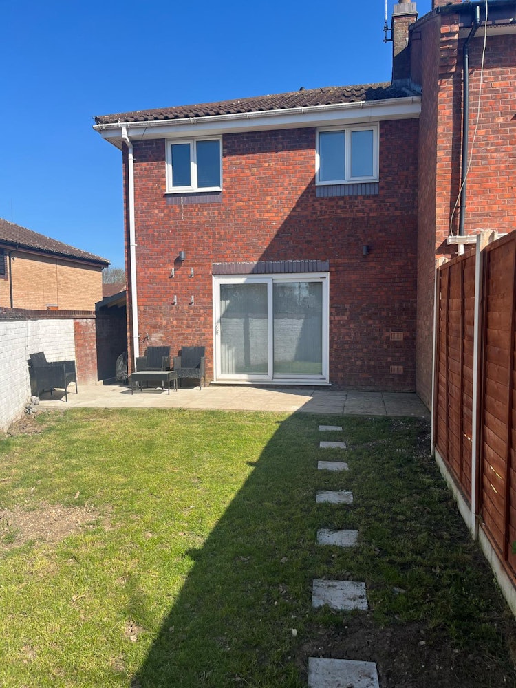 3 bedroom terraced house