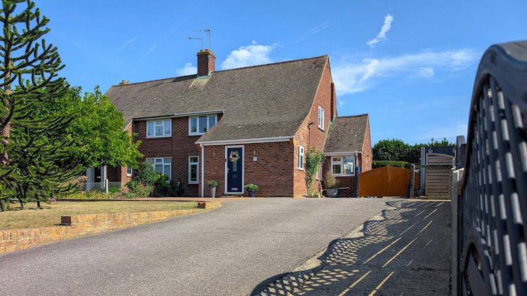 3 bedroom semi-detached house