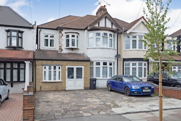 Image for Stradbroke Grove, ilford