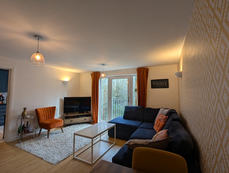 2 bedroom flat