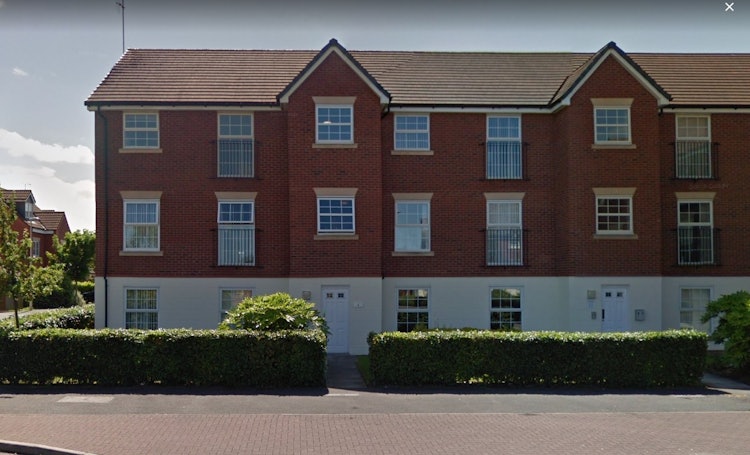 2 bedroom ground floor flat