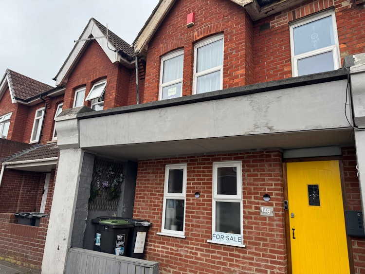 4 bedroom terraced house