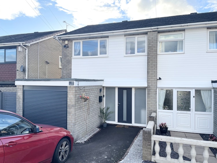 3 bedroom semi-detached house