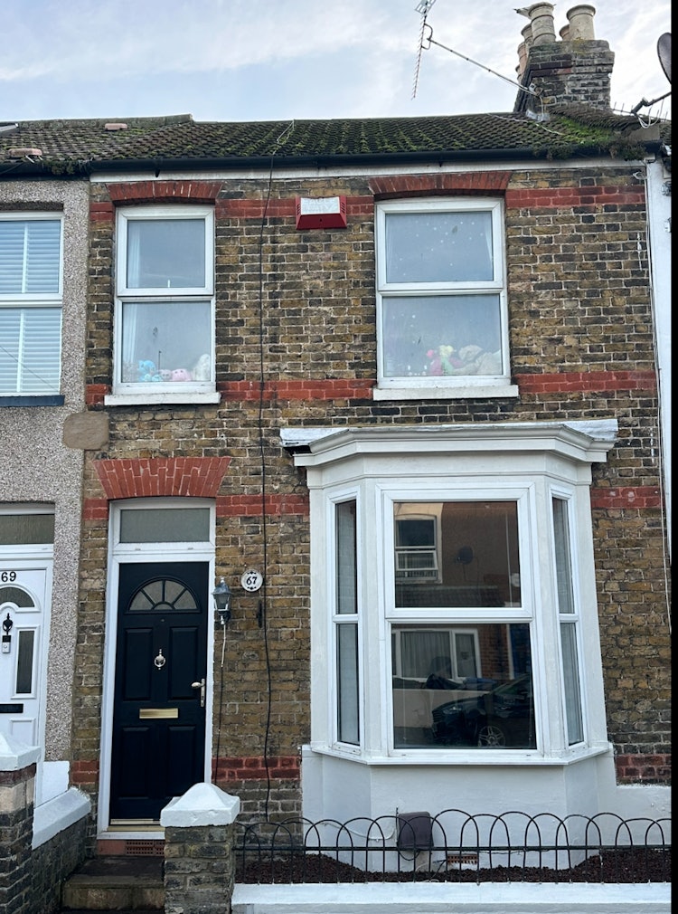 4 bedroom terraced house