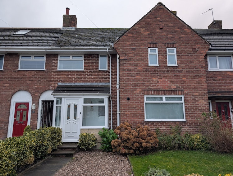 3 bedroom terraced house
