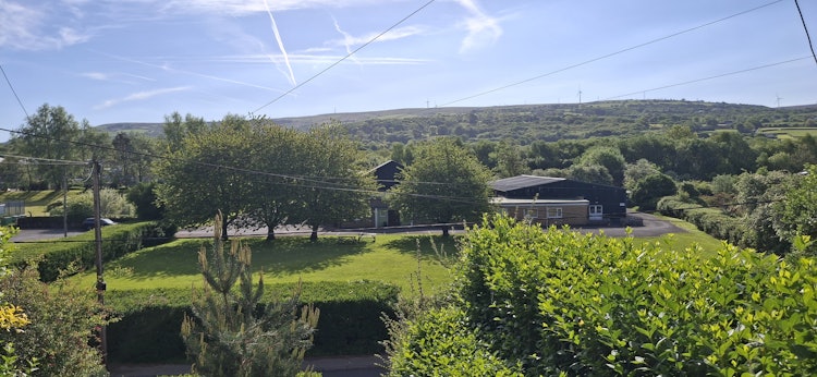 3 bedroom semi-detached house
