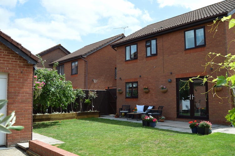 4 bedroom detached house