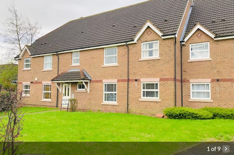 2 bedroom flat