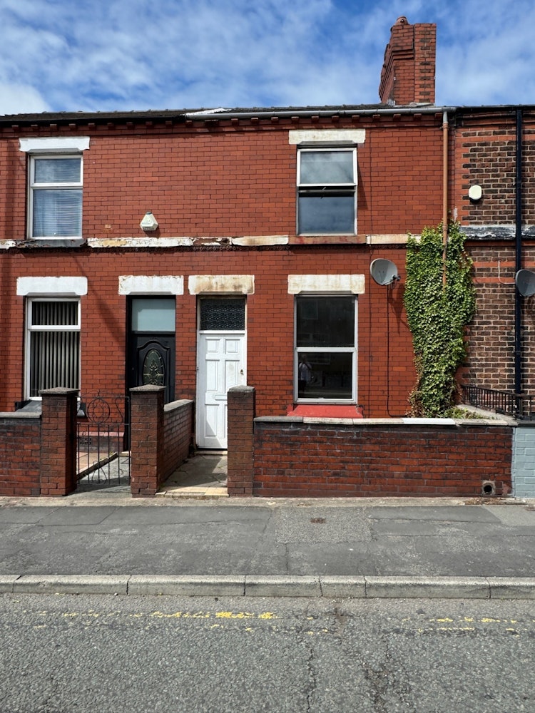 3 bedroom terraced house