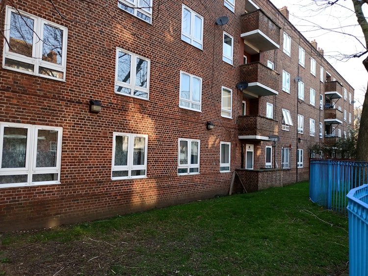 2 bedroom apartment