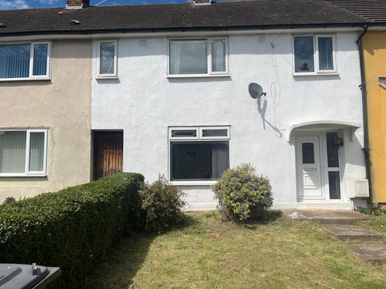 4 bedroom terraced house