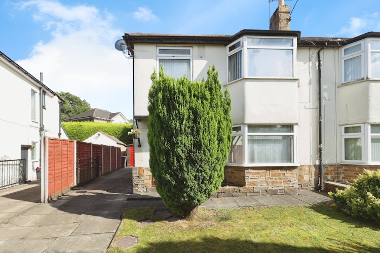 3 bedroom semi-detached house