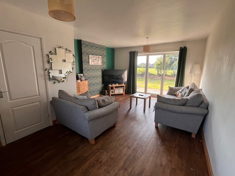 3 bedroom semi-detached house