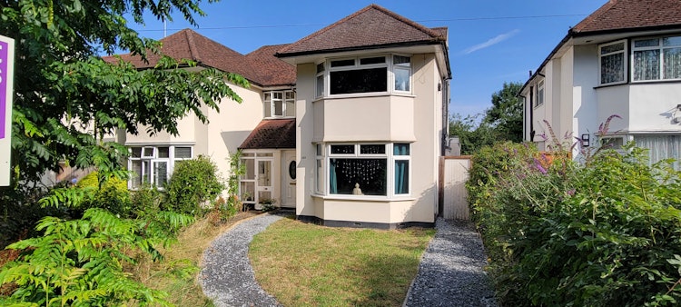 4 bedroom semi-detached house