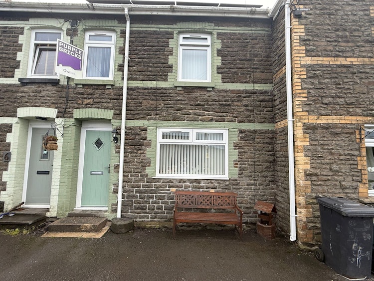 3 bedroom terraced house