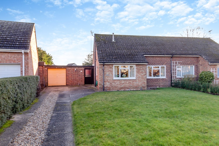 3 bedroom semi-detached bungalow