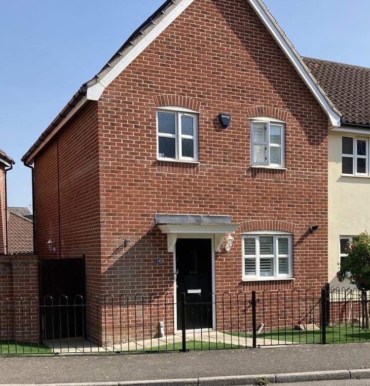 3 bedroom terraced house