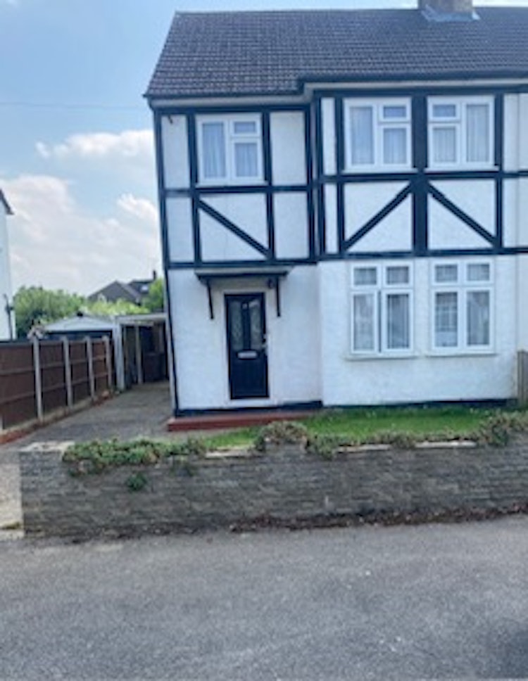 3 bedroom semi-detached house