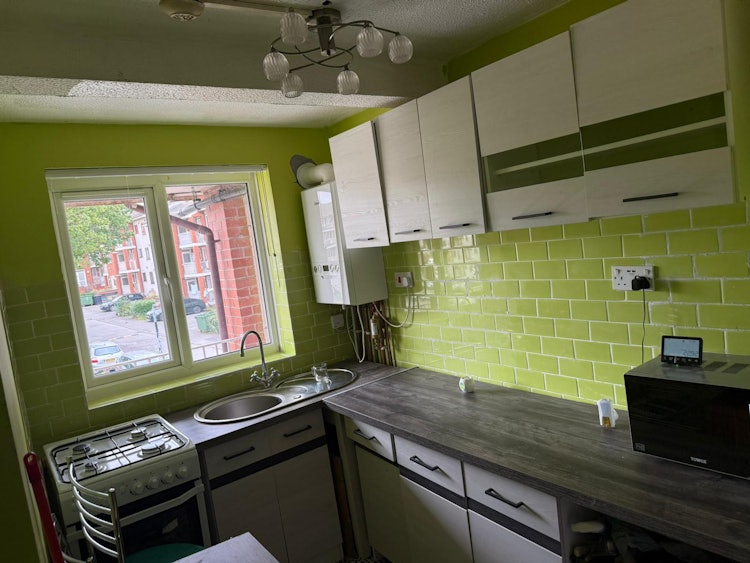 2 bedroom flat