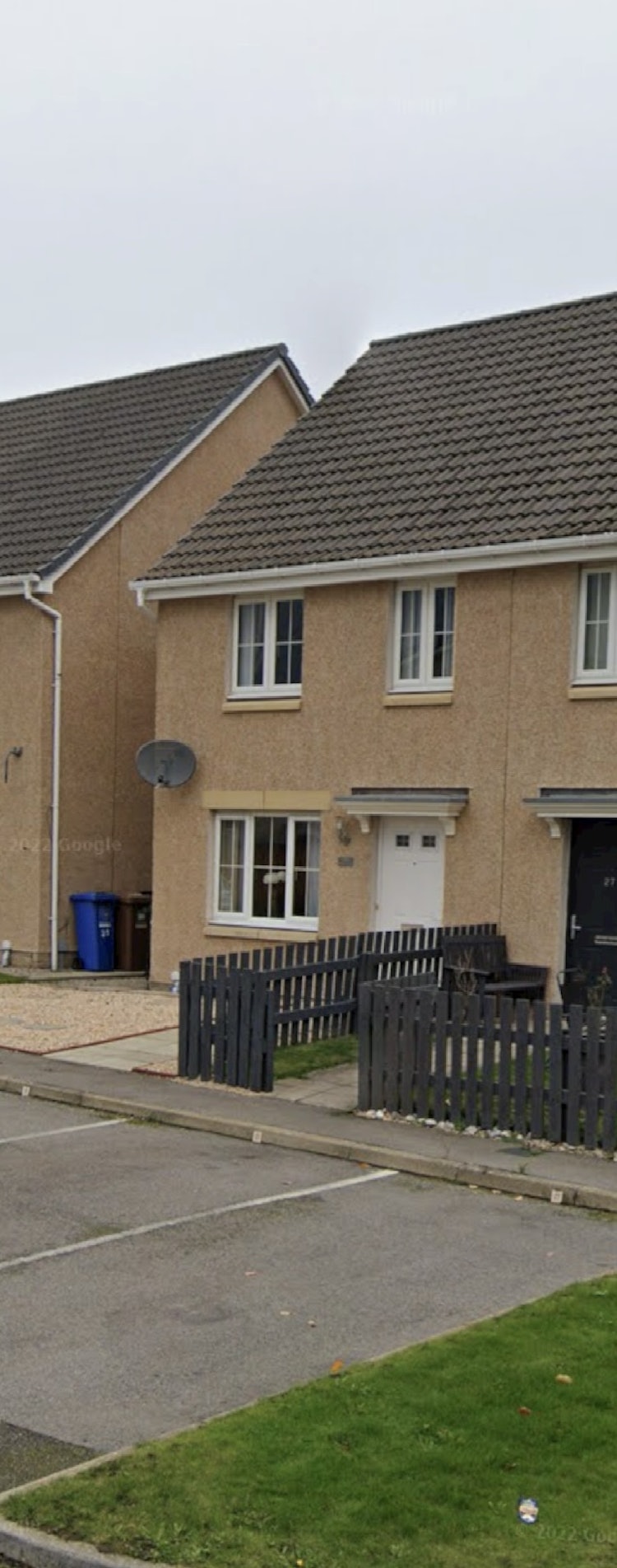 3 bedroom semi-detached house