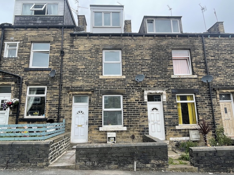 3 bedroom terraced house