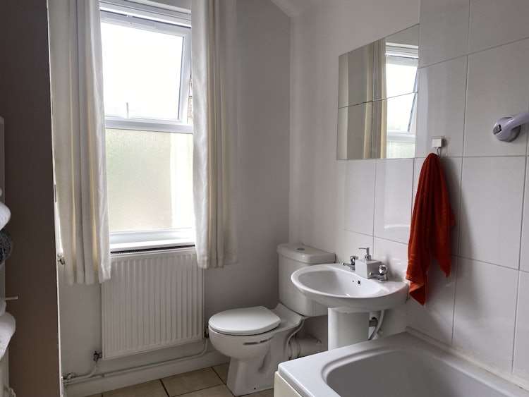 2 bedroom semi-detached house