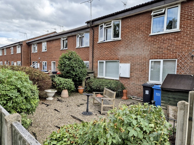 2 bedroom ground floor flat