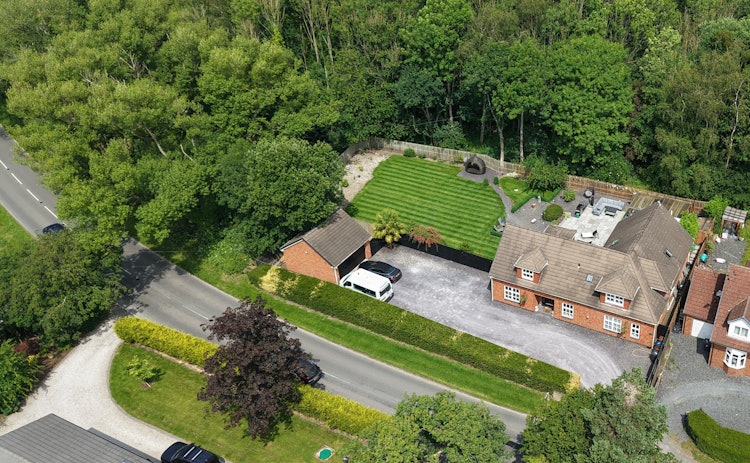 4 bedroom detached house