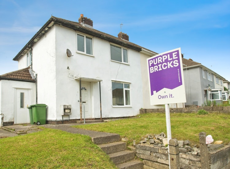 3 bedroom semi-detached house